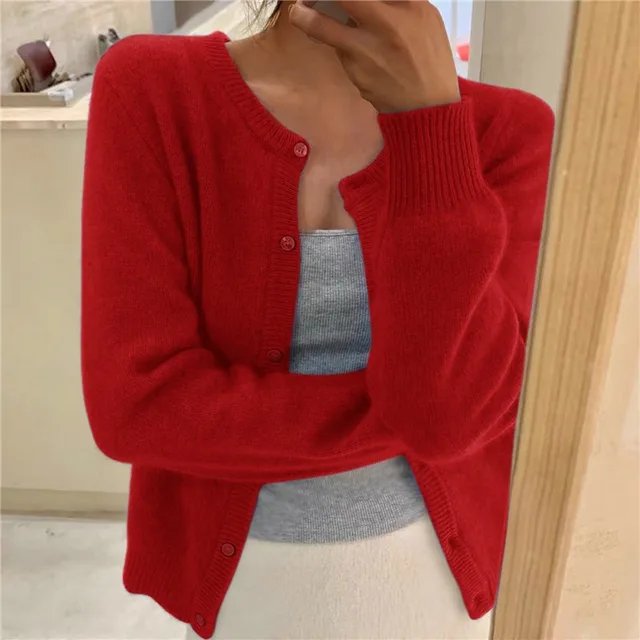Addison | Kvinno klassisk stickad cardigan